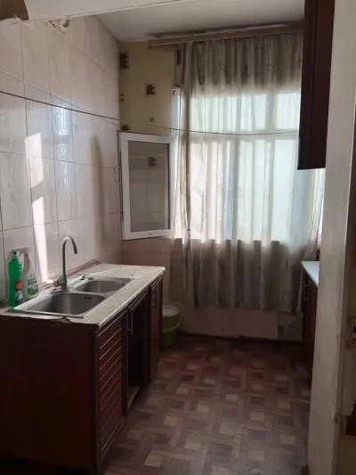 2-комн. квартира, 3 этаж, 62м², сино