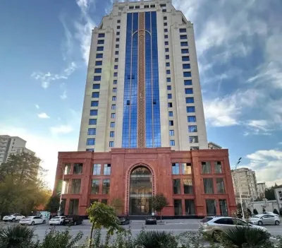 3-комн. квартира, 13 этаж, 95 м², Шохмансур,Luxury Tower, Оперка