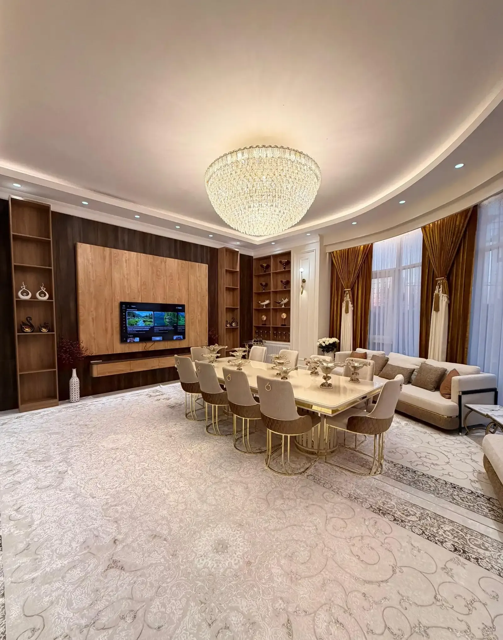 4-комн. квартира, 18 этаж, 212 м², Созидание