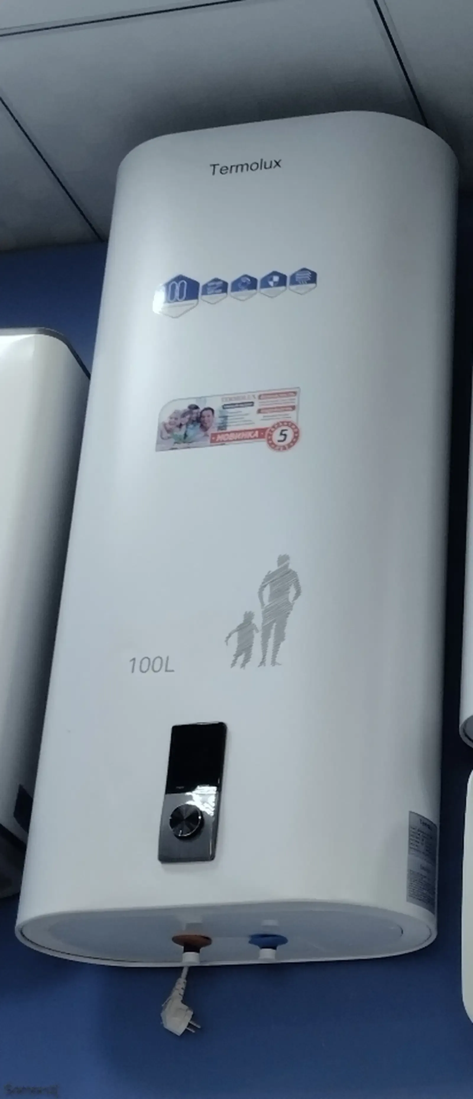 Водонагреватель термолюкс100л