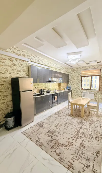 2-комн. квартира, 6 этаж, 96 м², Айни, Гостиница Хилтон