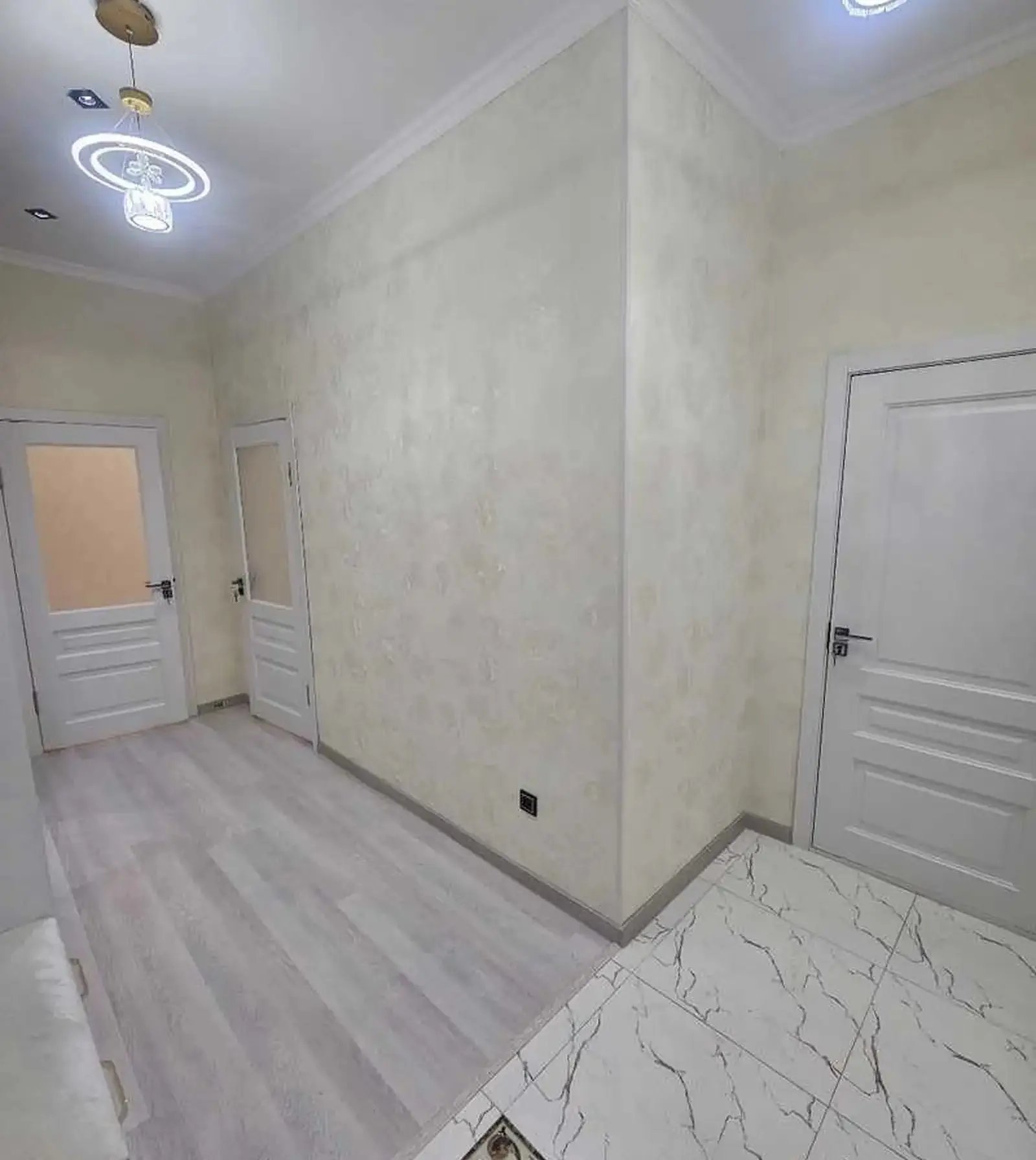 2-комн. квартира, 3 этаж, 75м², Шохмансур