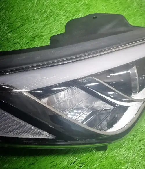 Фара на Hyundai Sonata LF 2014-
