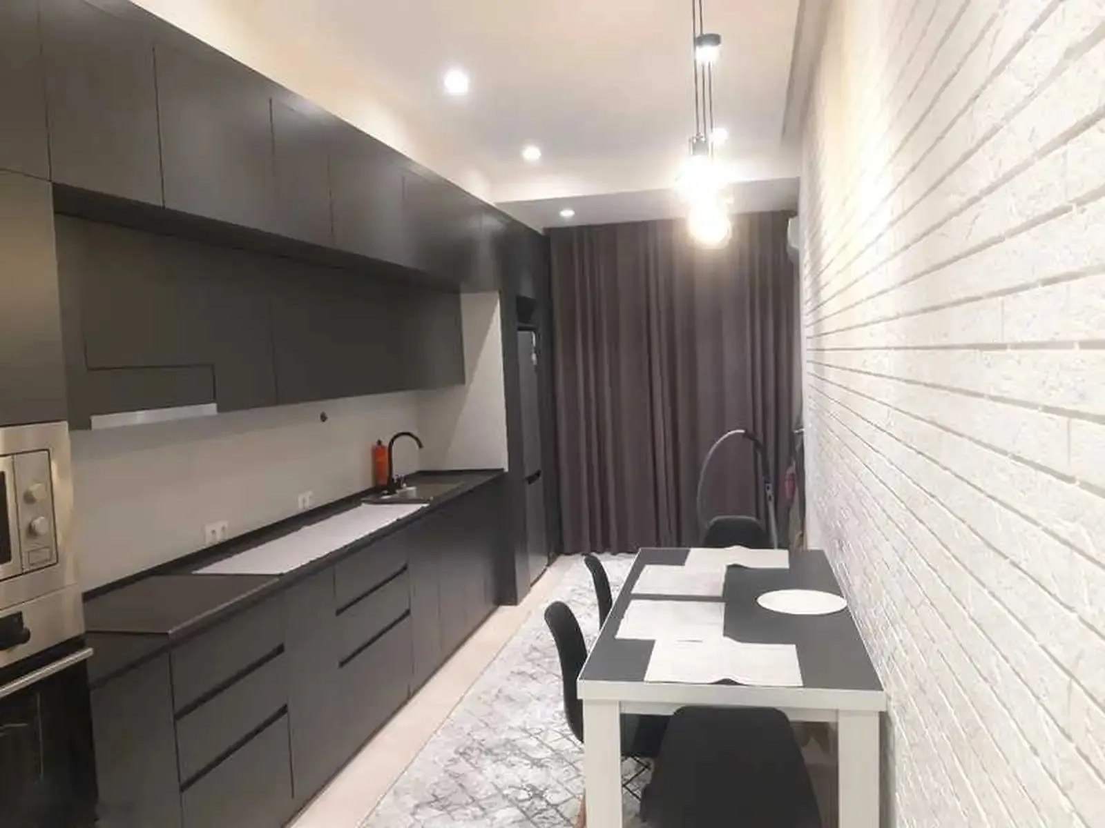 2-комн. квартира, 5 этаж, 75м², 92мкр кафе суман
