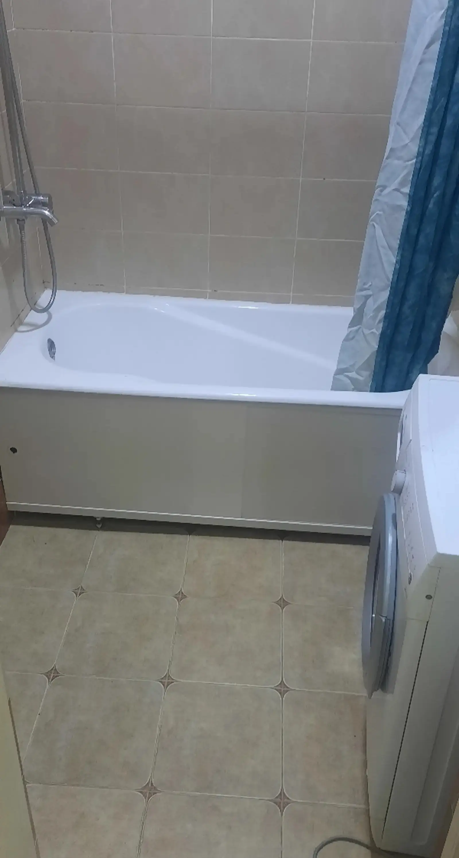 2-комн. квартира, 3 этаж, 68м², Зарафшон