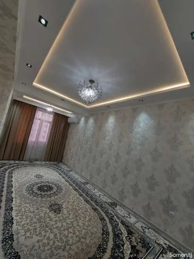 2-комн. квартира, 5 этаж, 70м², 33мкр