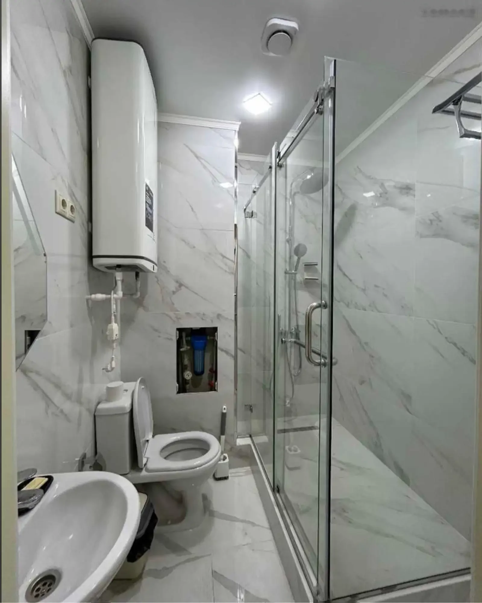 2-комн. квартира, 16 этаж, 100м², Хилтон, Шохмансур