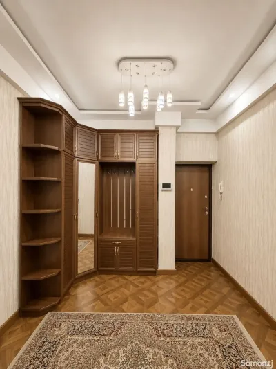 4-комн. квартира, 3 этаж, 134 м², над ТЦ «Саодат»