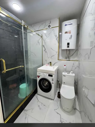 2-комн. квартира, 14 этаж, 70м², голубой экран