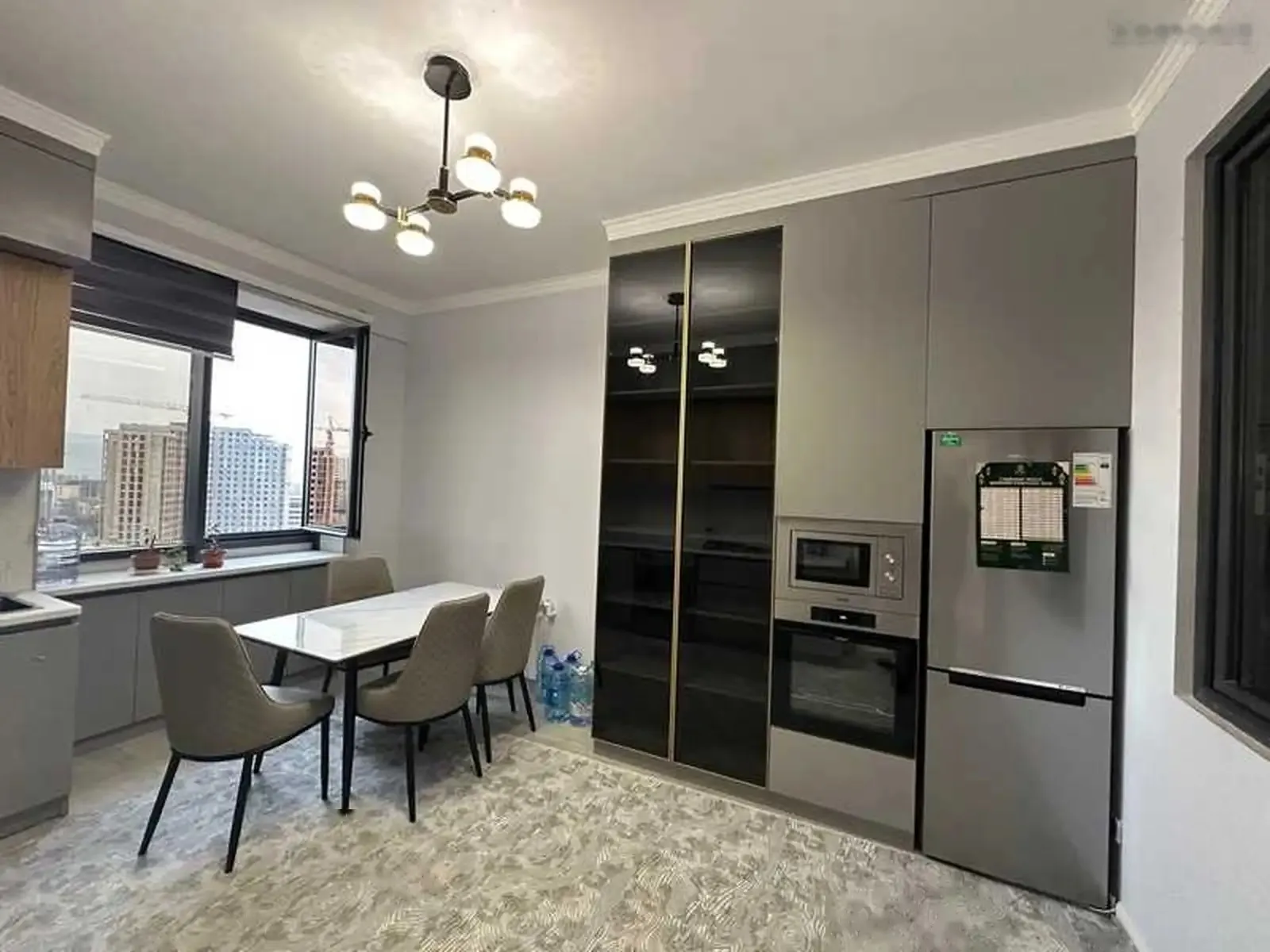3-комн. квартира, 11 этаж, 90м², дом печат