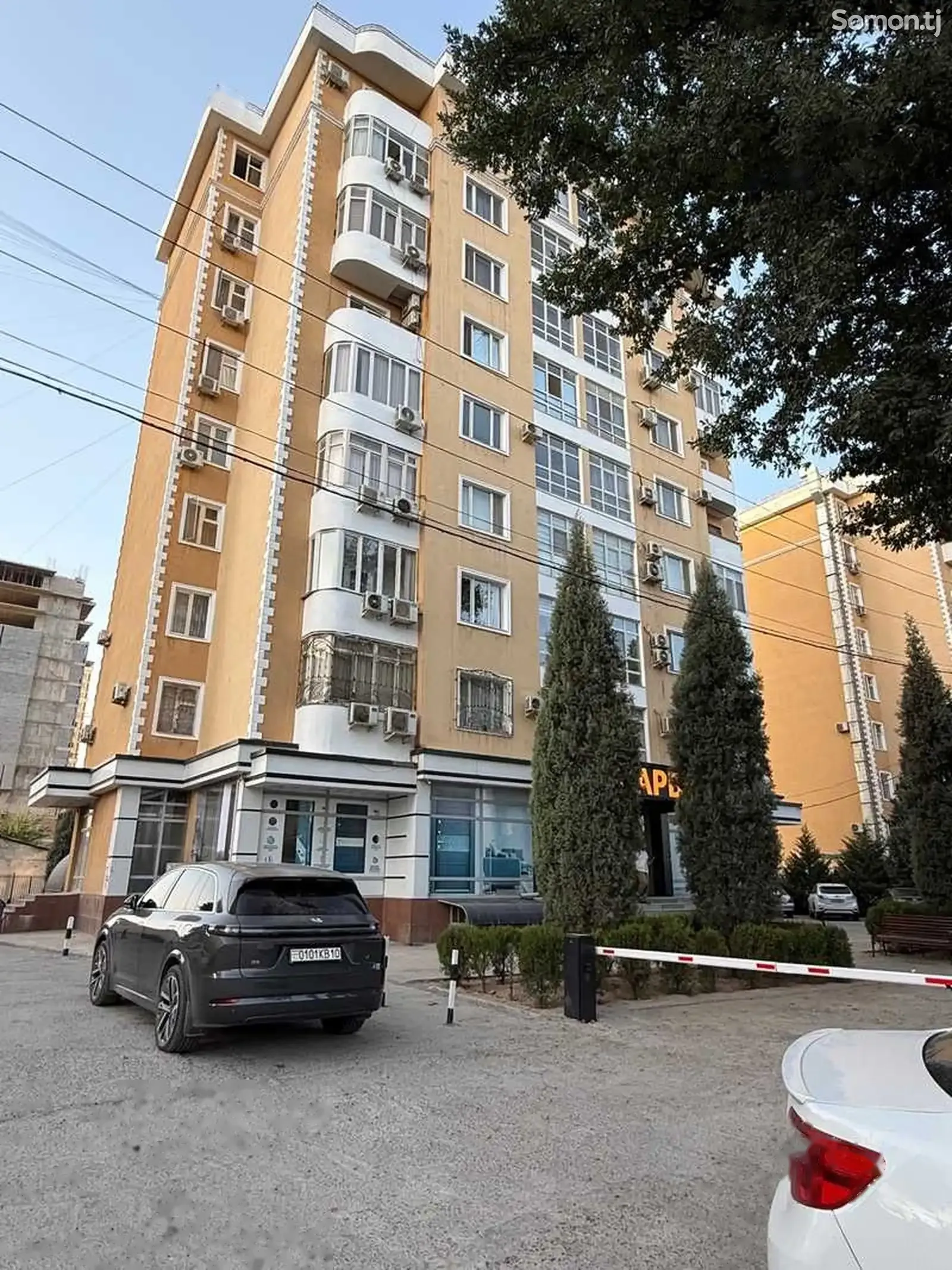 3-комн. квартира, 9 этаж, 100м², Караболо