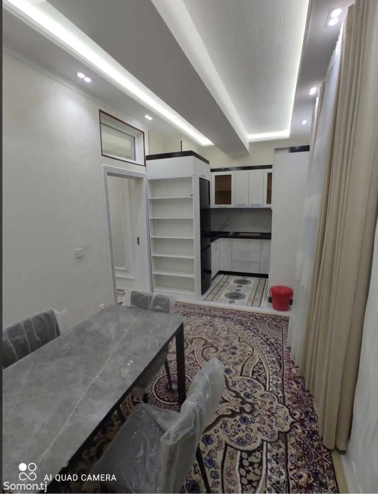2-комн. квартира, 3 этаж, 72м², Голубой экран