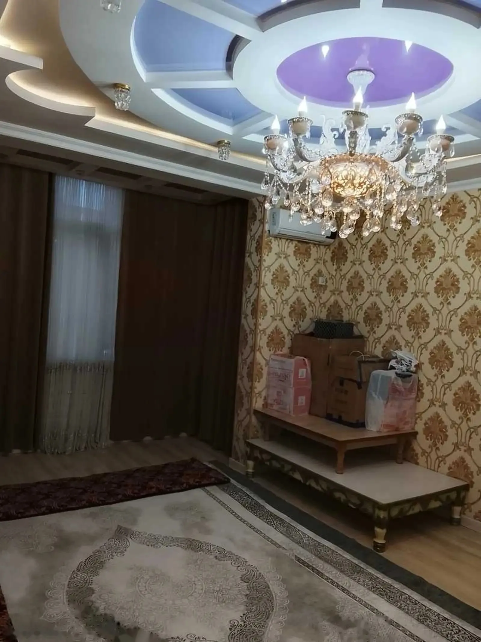 3-комн. квартира, 2 этаж, 91м², Зарафшон