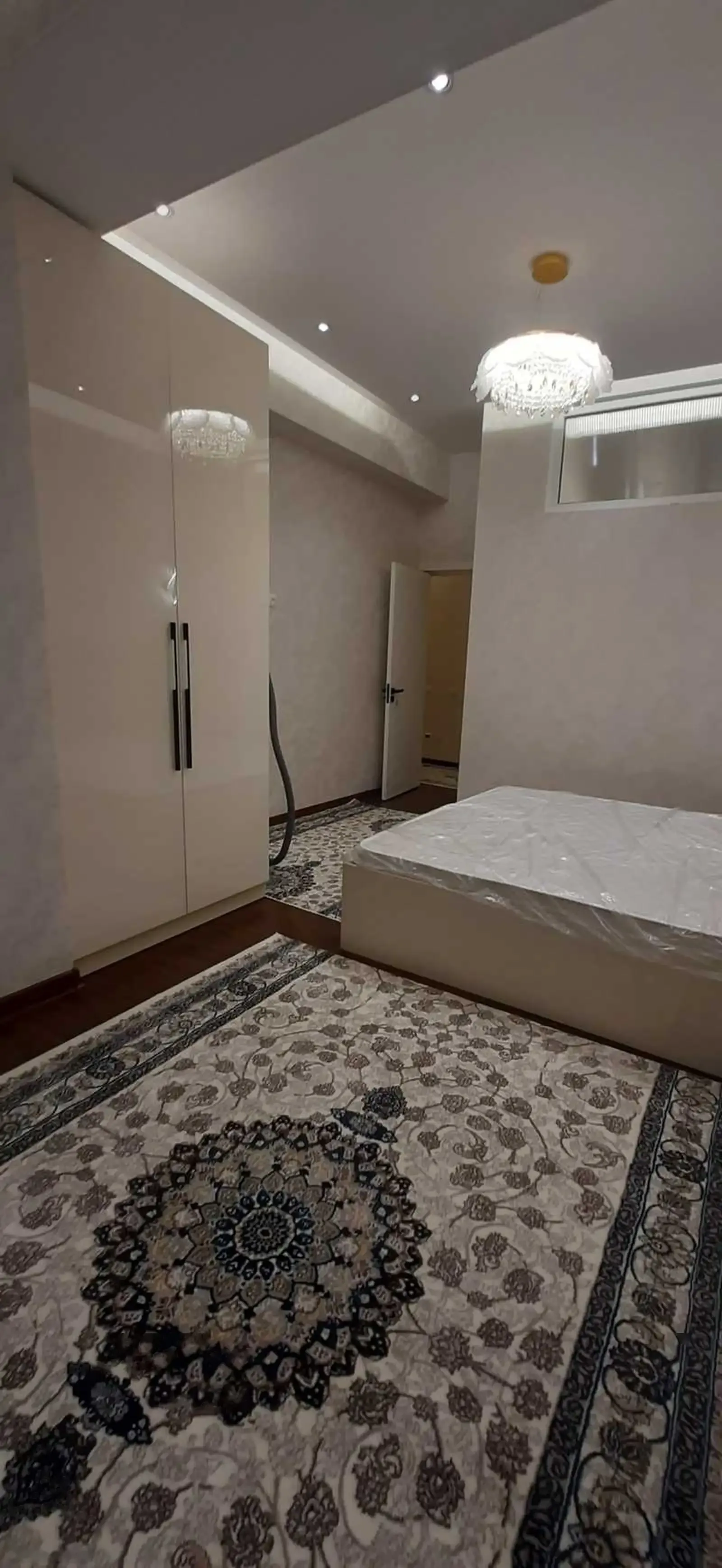2-комн. квартира, 5 этаж, 55м², Шохмансур