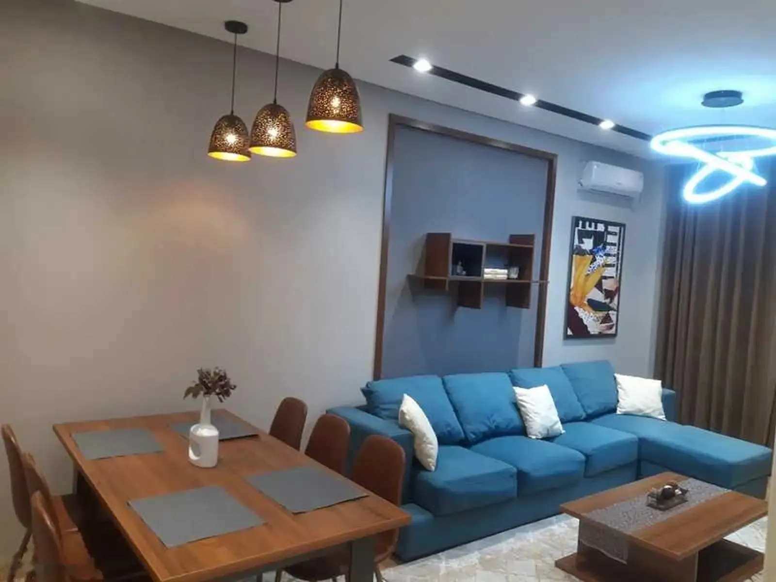 2-комн. квартира, 5 этаж, 75м², 92мкр кафе суман