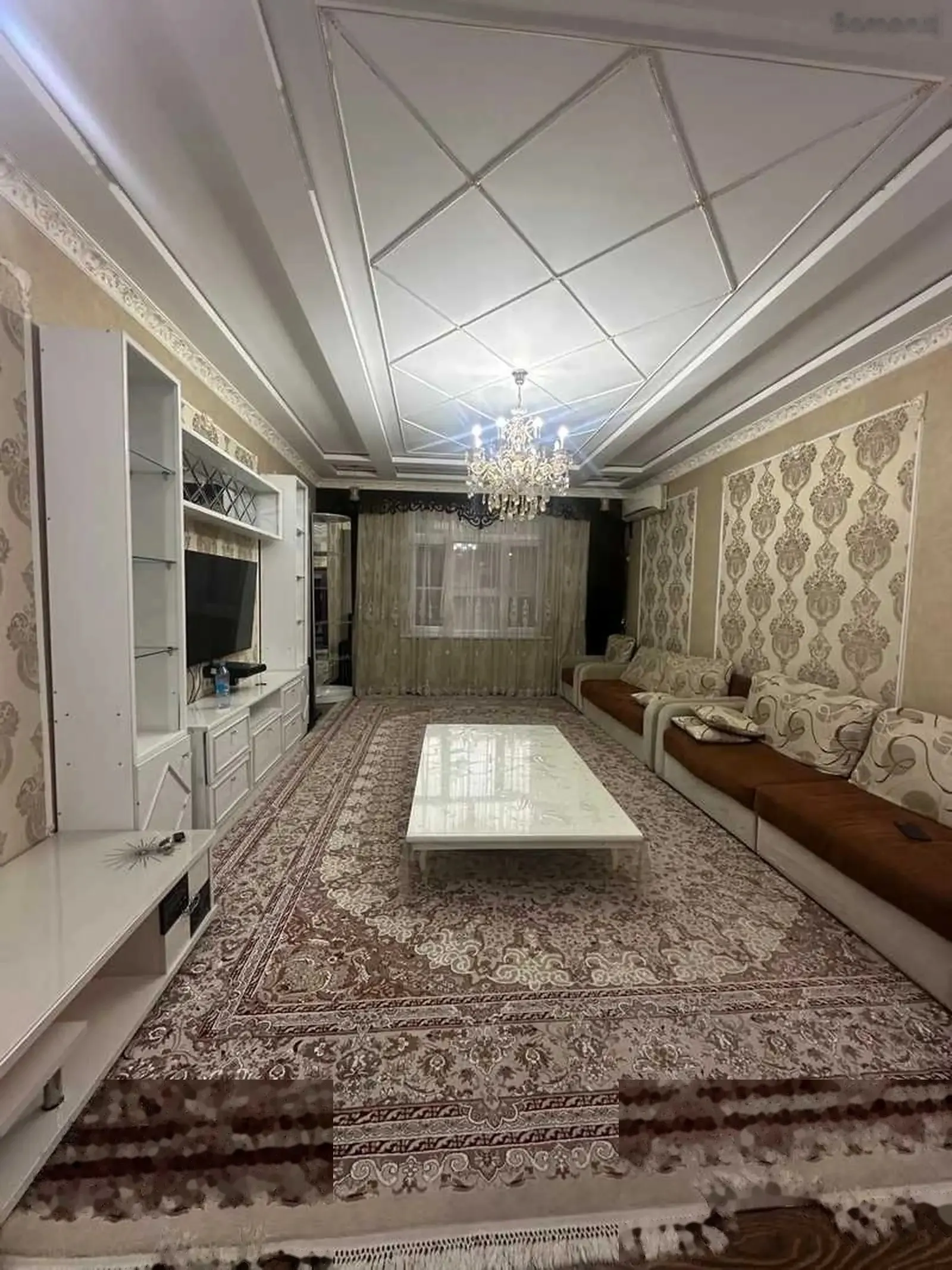 3-комн. квартира, 5 этаж, 130м², Шохмансур