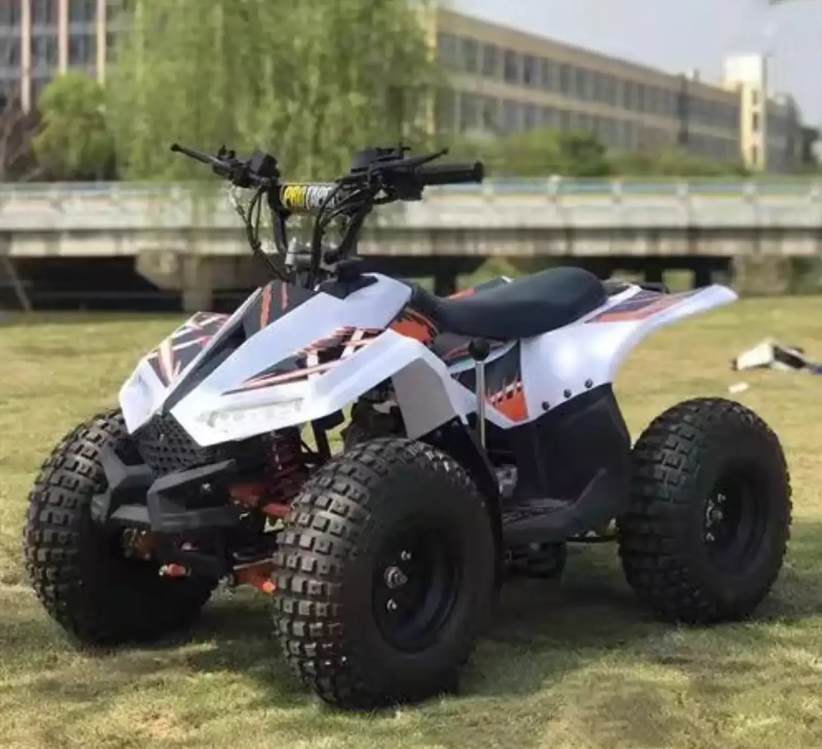 Квадроцикл cc658t