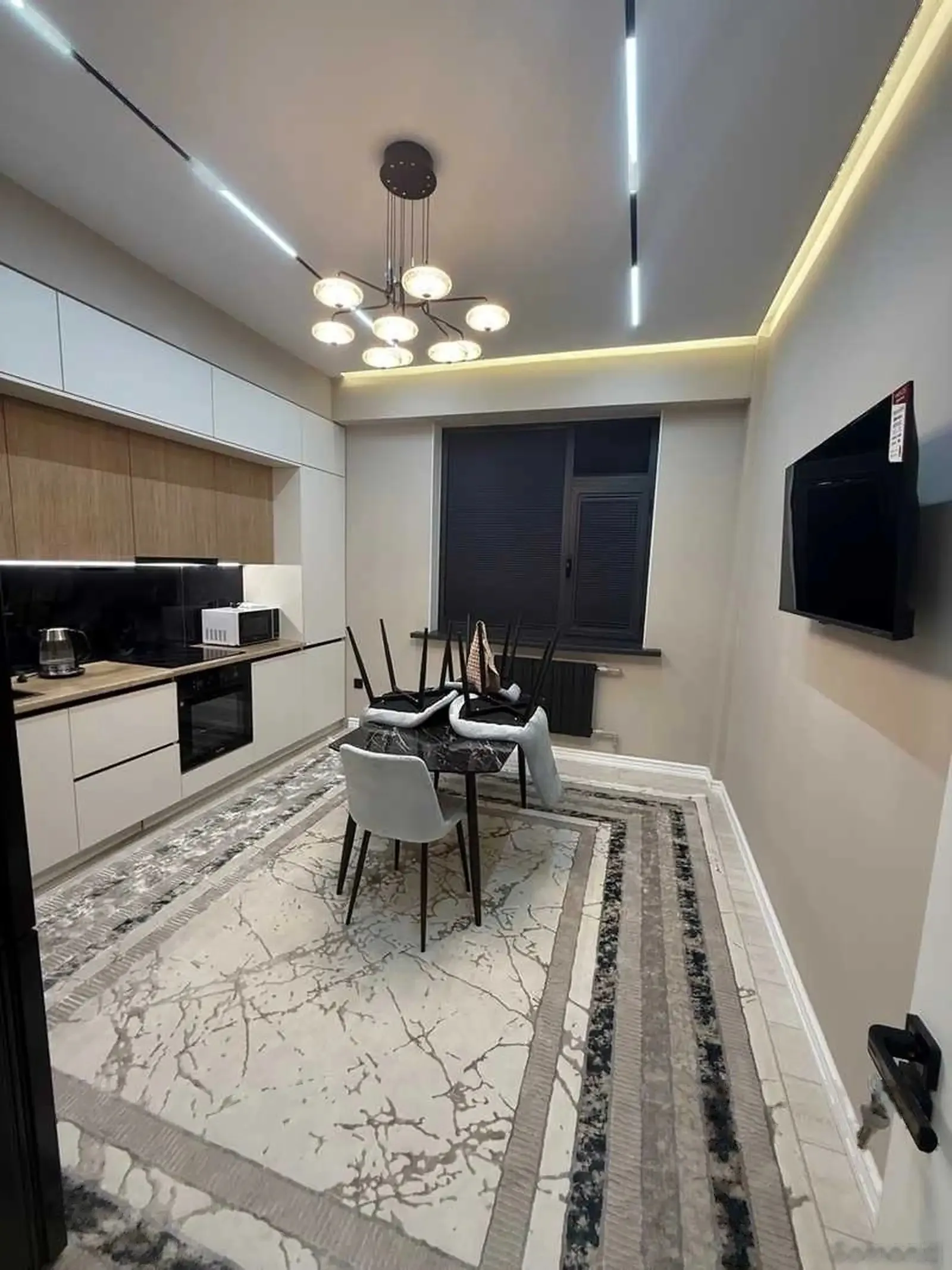2-комн. квартира, 12 этаж, 100м², И.Сомони
