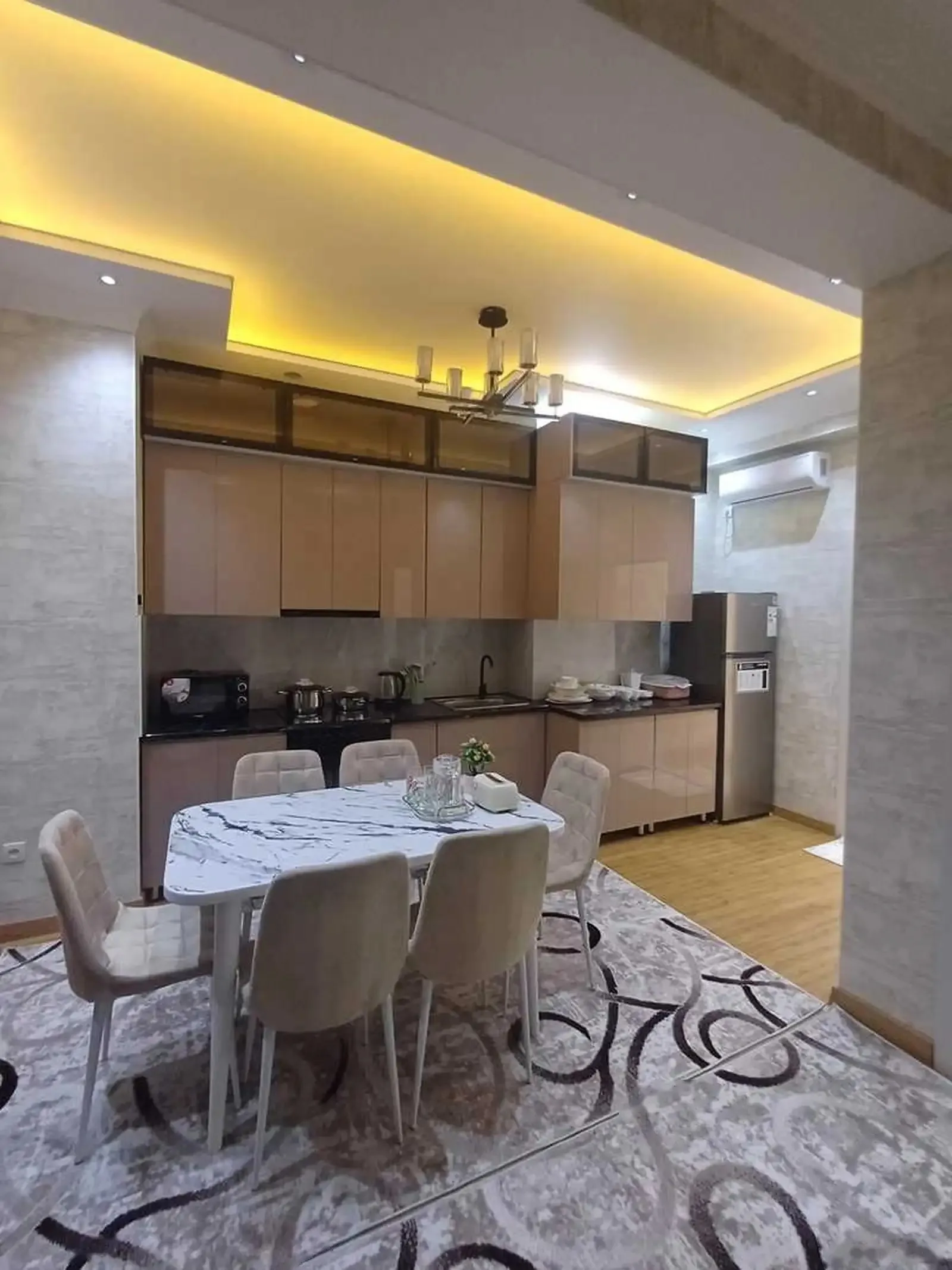 2-комн. квартира, 10 этаж, 70м², Овир