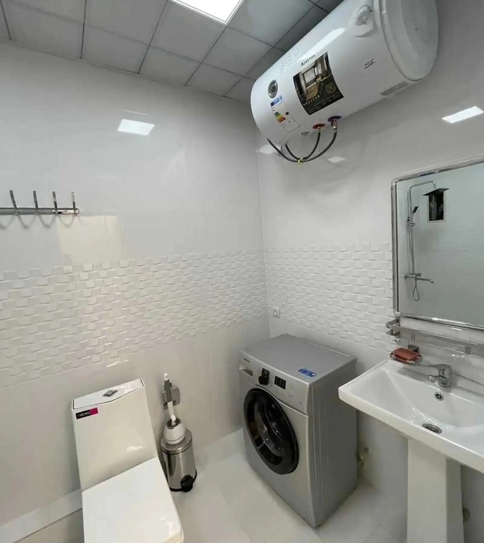 2-комн. квартира, 8 этаж, 55м², Фирдавси