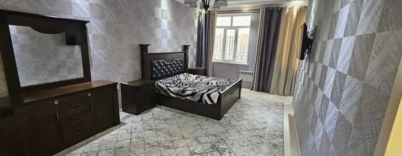 2-комн. квартира, 16 этаж, 85м², И.Сомони (Парламент)