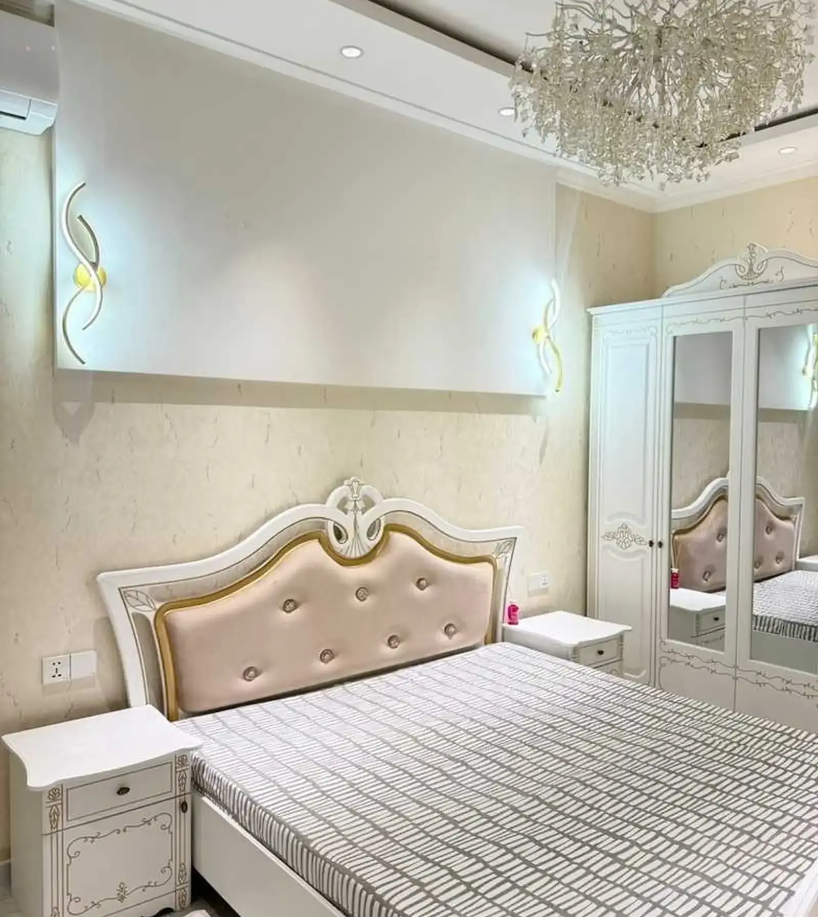 2-комн. квартира, 6 этаж, 79м², Шоҳмансур