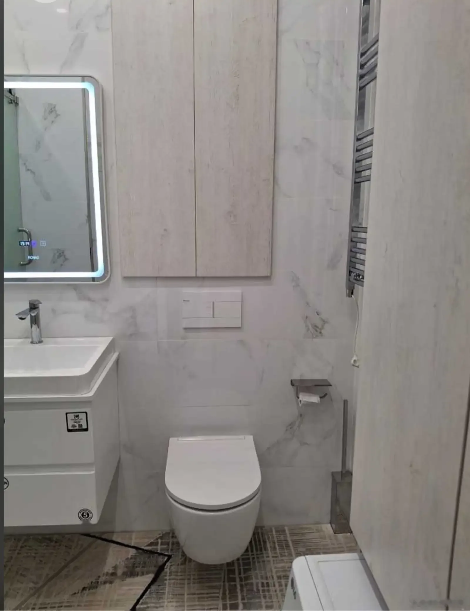 2-комн. квартира, 12 этаж, 70м², Шохмансур Хилтон