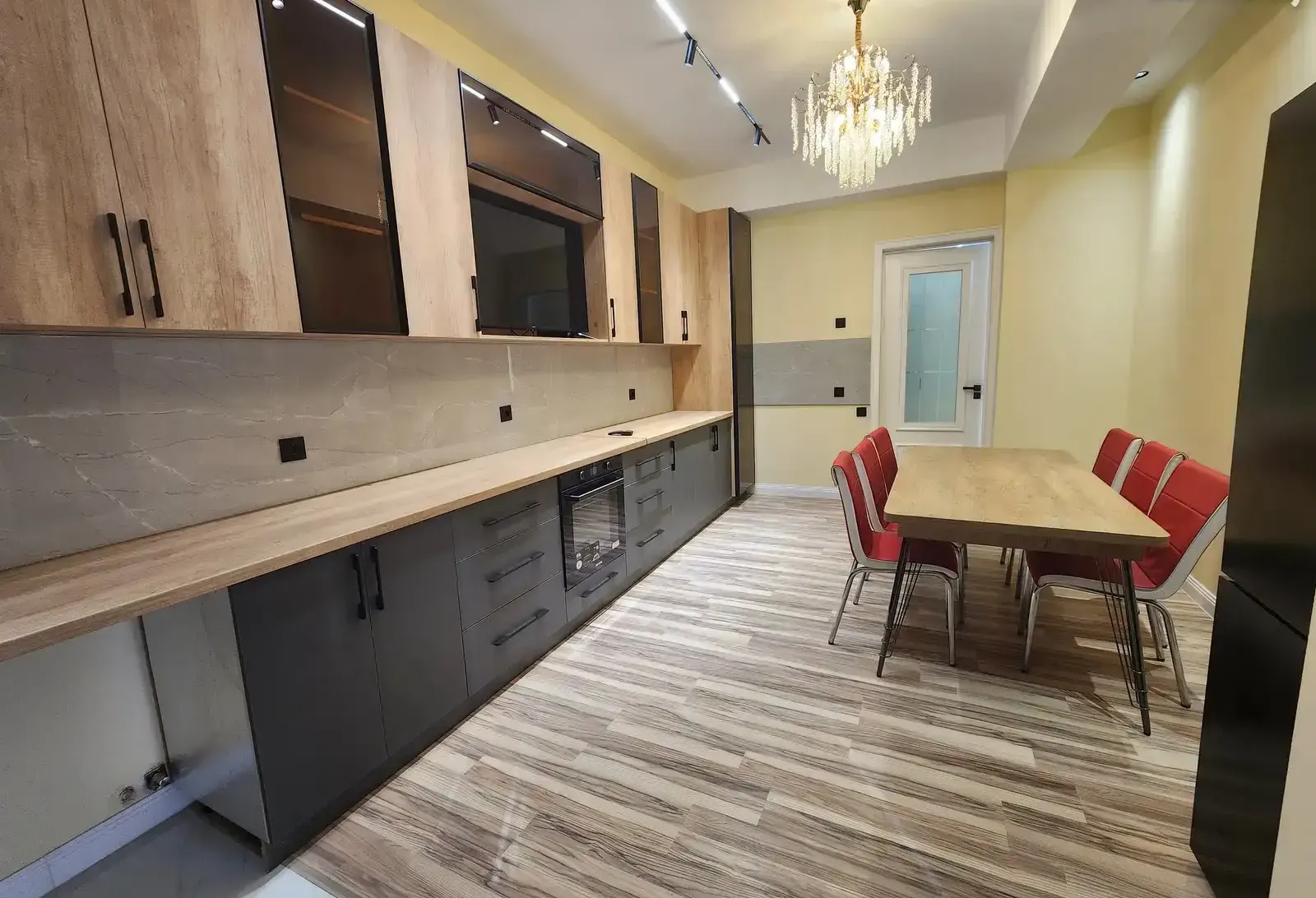3-комн. квартира, 9 этаж, 132м², Сафо