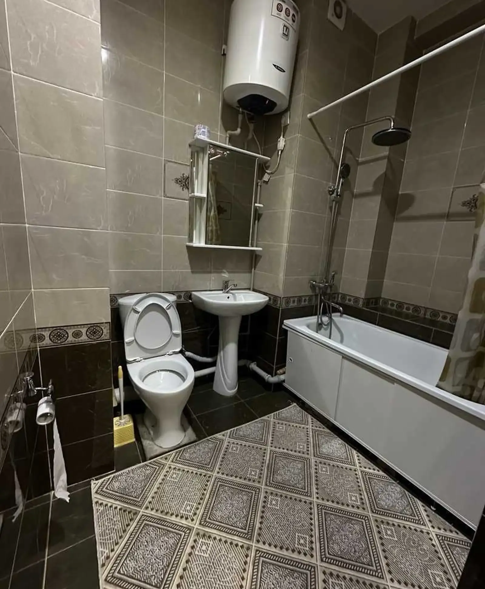 2-комн. квартира, 10 этаж, 60м², Овир