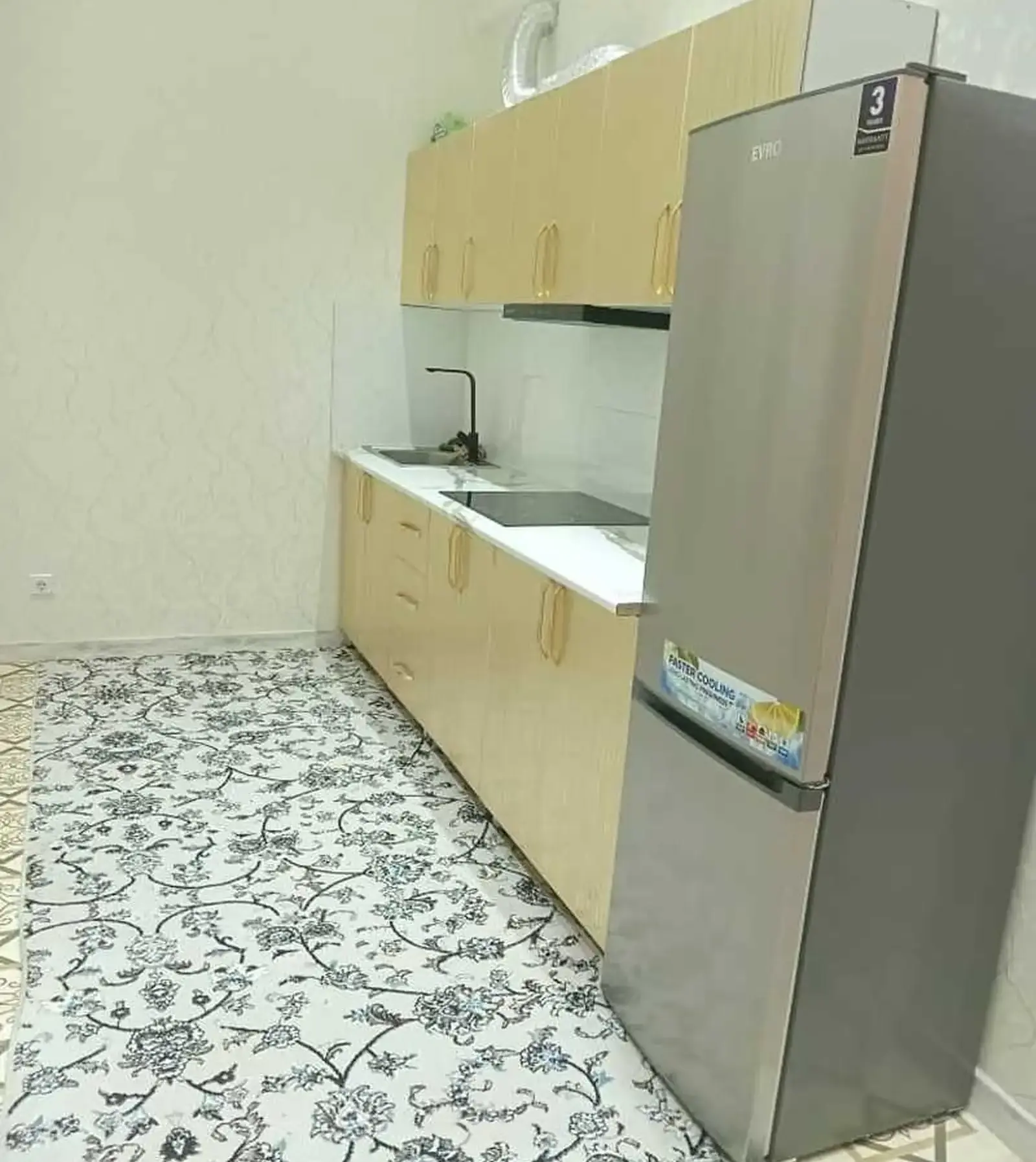 2-комн. квартира, 3 этаж, 50м², Сино