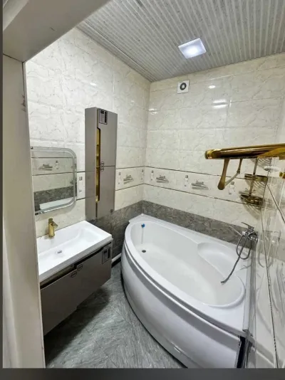2-комн. квартира, 8 этаж, 100м², шохмансур 3 баз