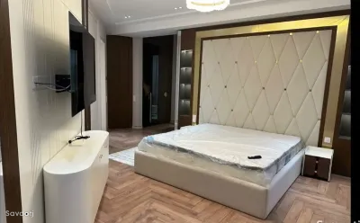 4-комн. квартира, 10 этаж, 168м², Сомони