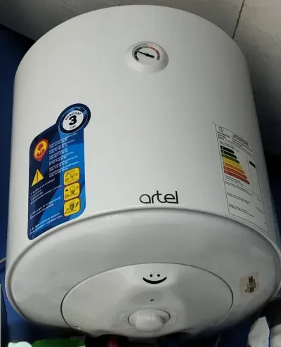 Водонагреватель Artel 50л