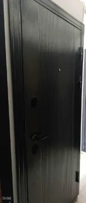 Входная дверь
