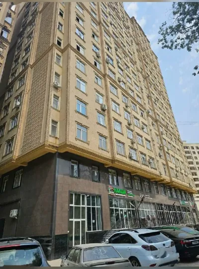 2-комн. квартира, 13 этаж, 66м², Шохмансур