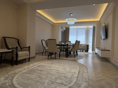 3-комн. квартира, 11 этаж, 140м², Сомони