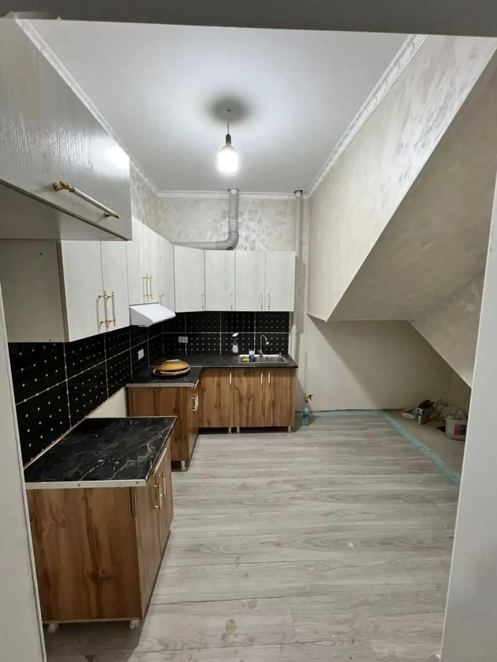 3-комн. квартира, 3 этаж, 96м², Балами