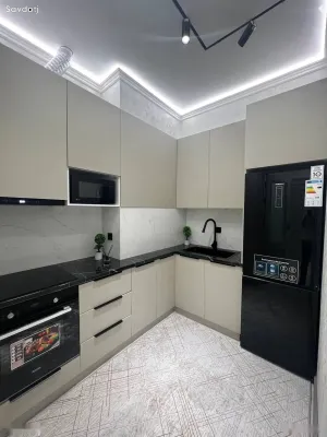 3-комн. квартира, 8 этаж, 76 м², сино