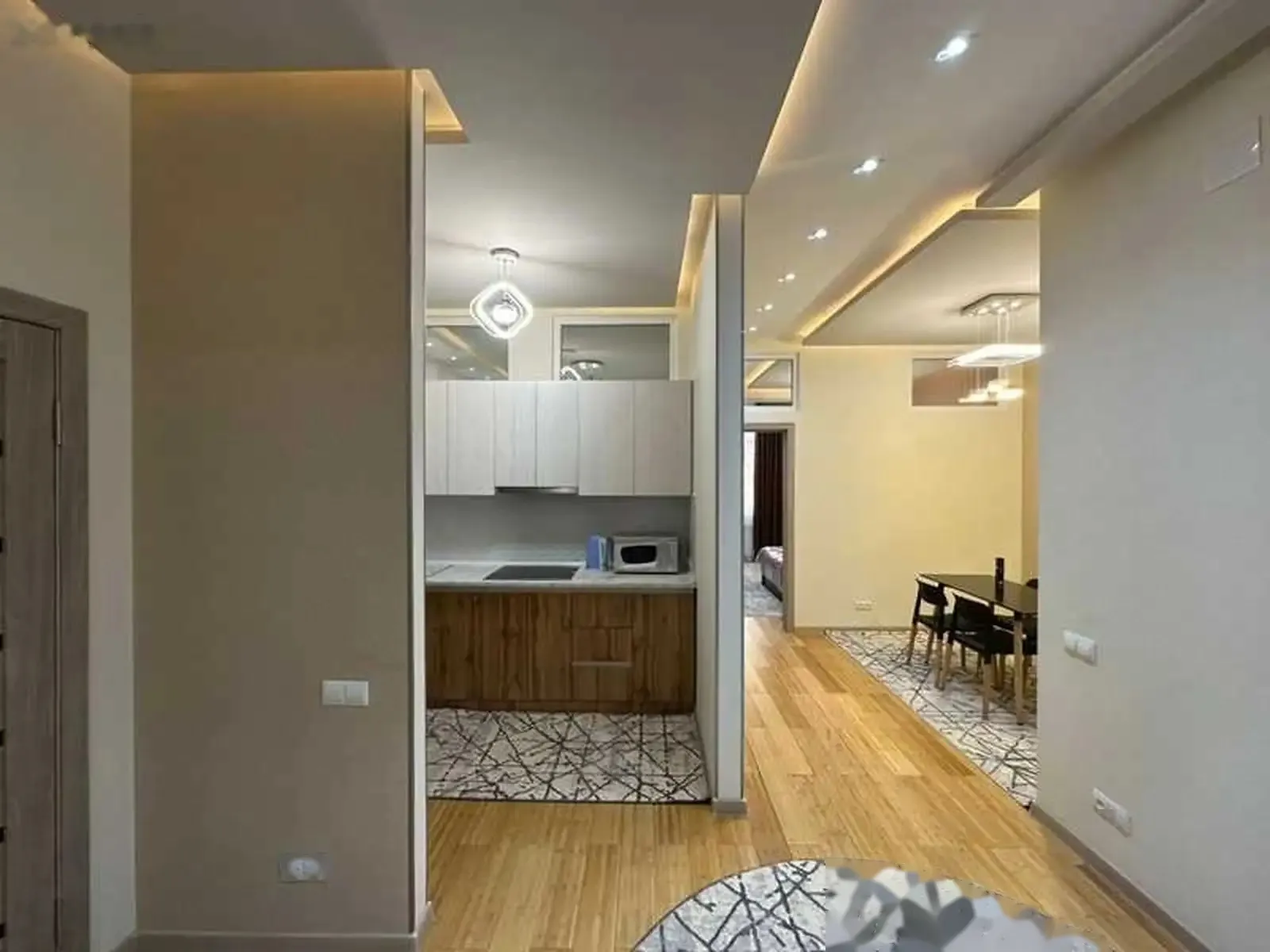 2-комн. квартира, 10 этаж, 58м², УВД