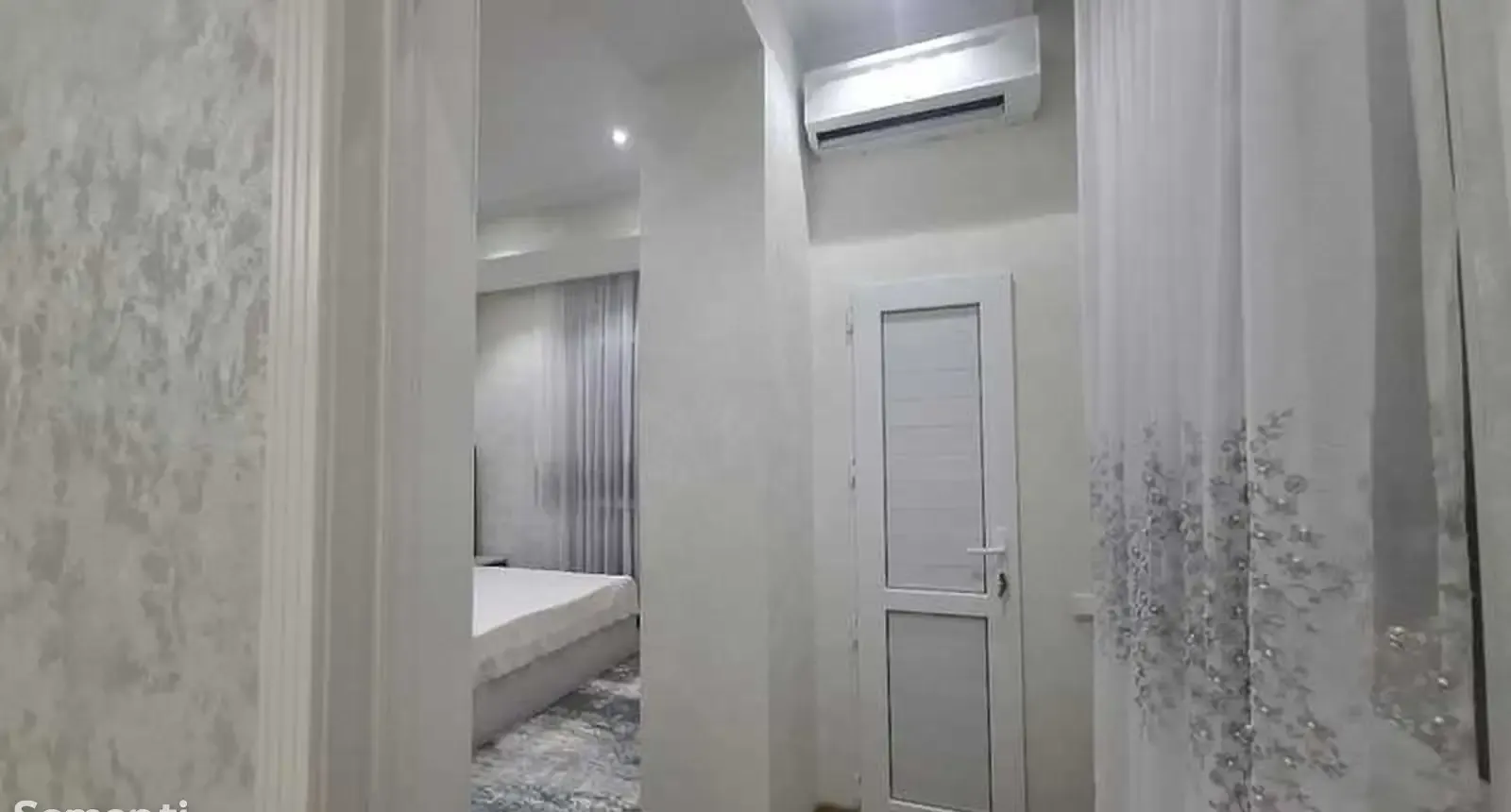 2-комн. квартира, 5 этаж, 70м², Ваданасос