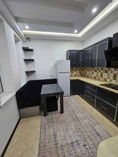 2-комн. квартира, 4 этаж, 74 м², мехргон