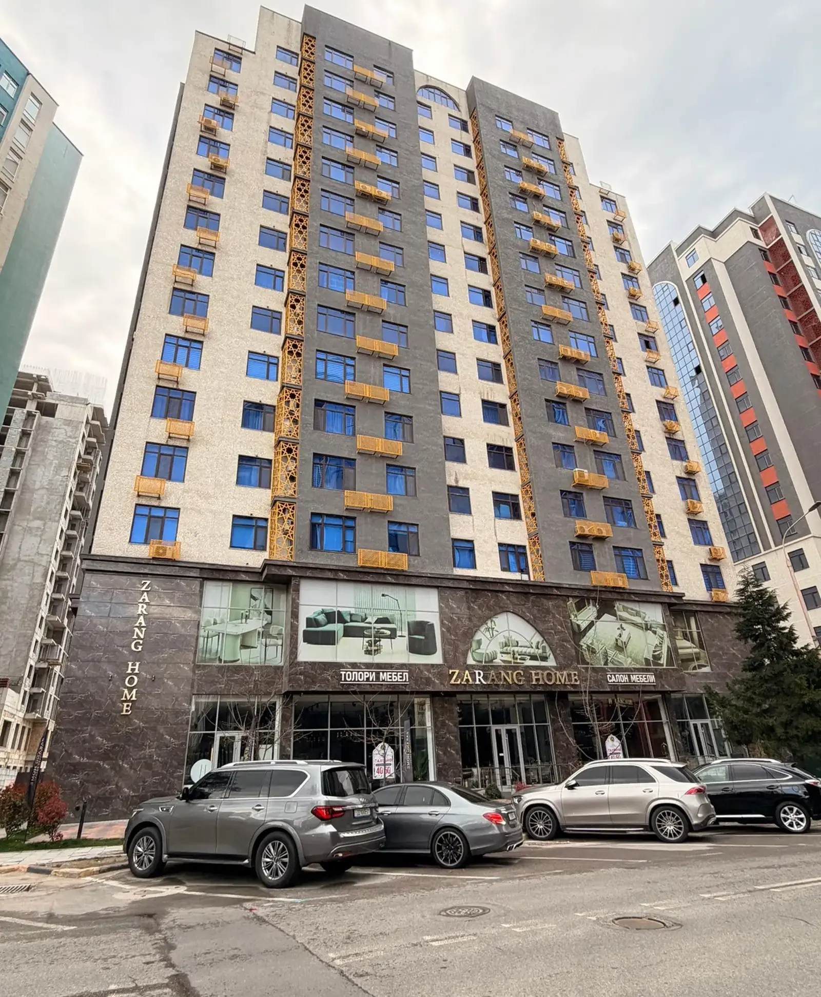 3-комн. квартира, 9 этаж, 110 м², ОВИР, Заранг