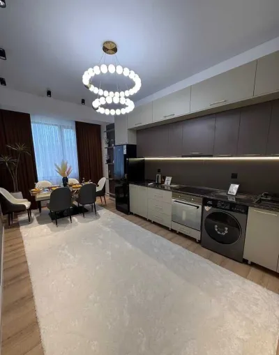 2-комн. квартира, 11 этаж, 80 м², Сомонӣ