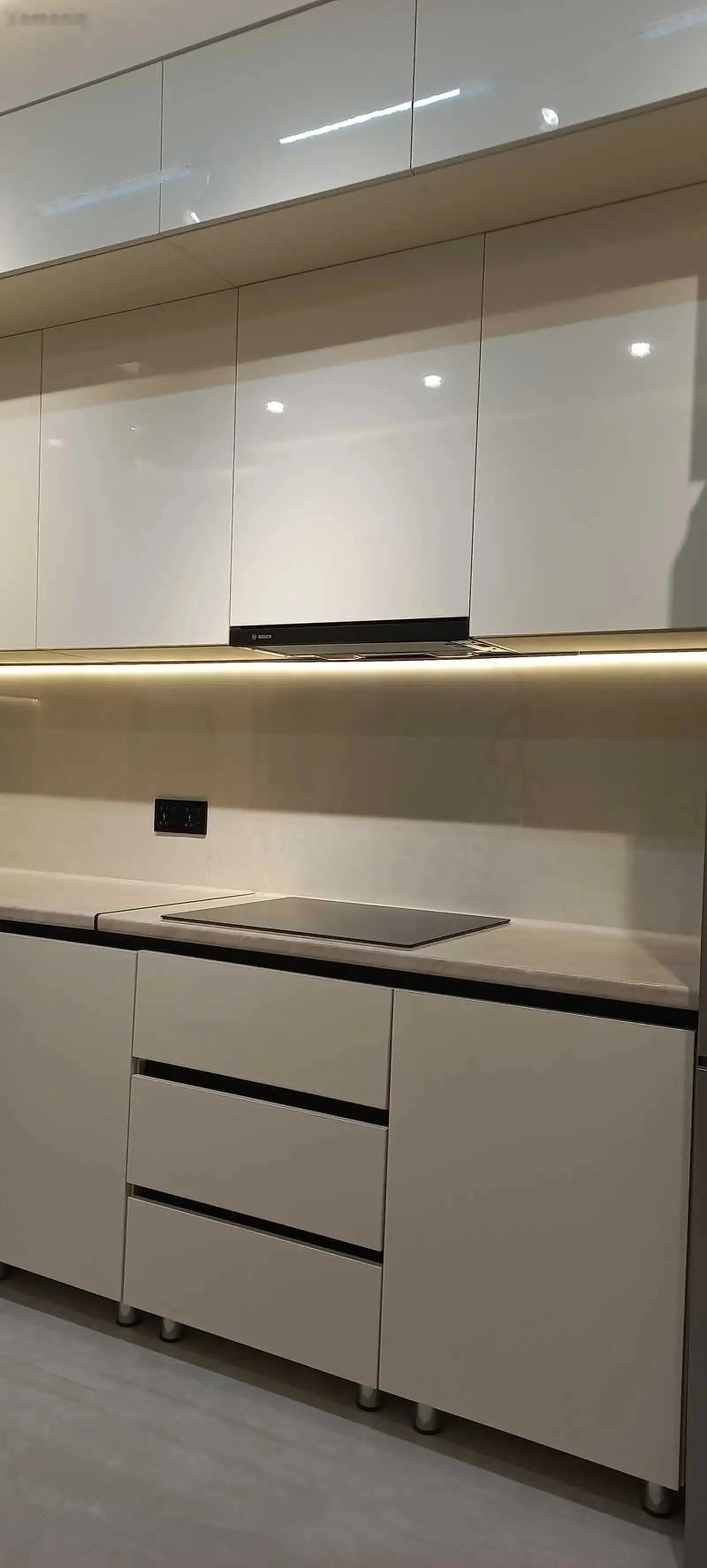2-комн. квартира, 3 этаж, 127м², оперка