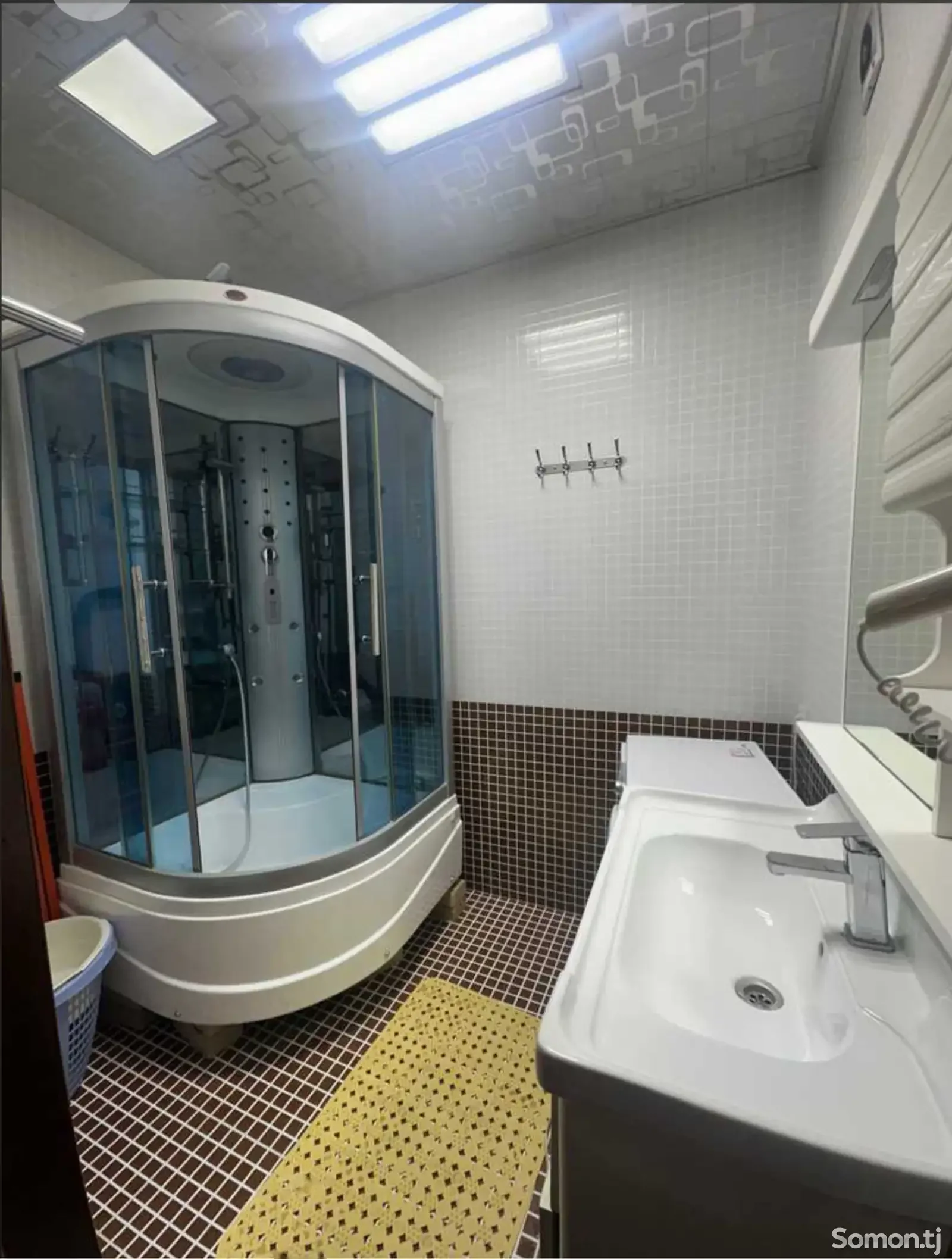 3-комн. квартира, 5 этаж, 130м², Дом печать