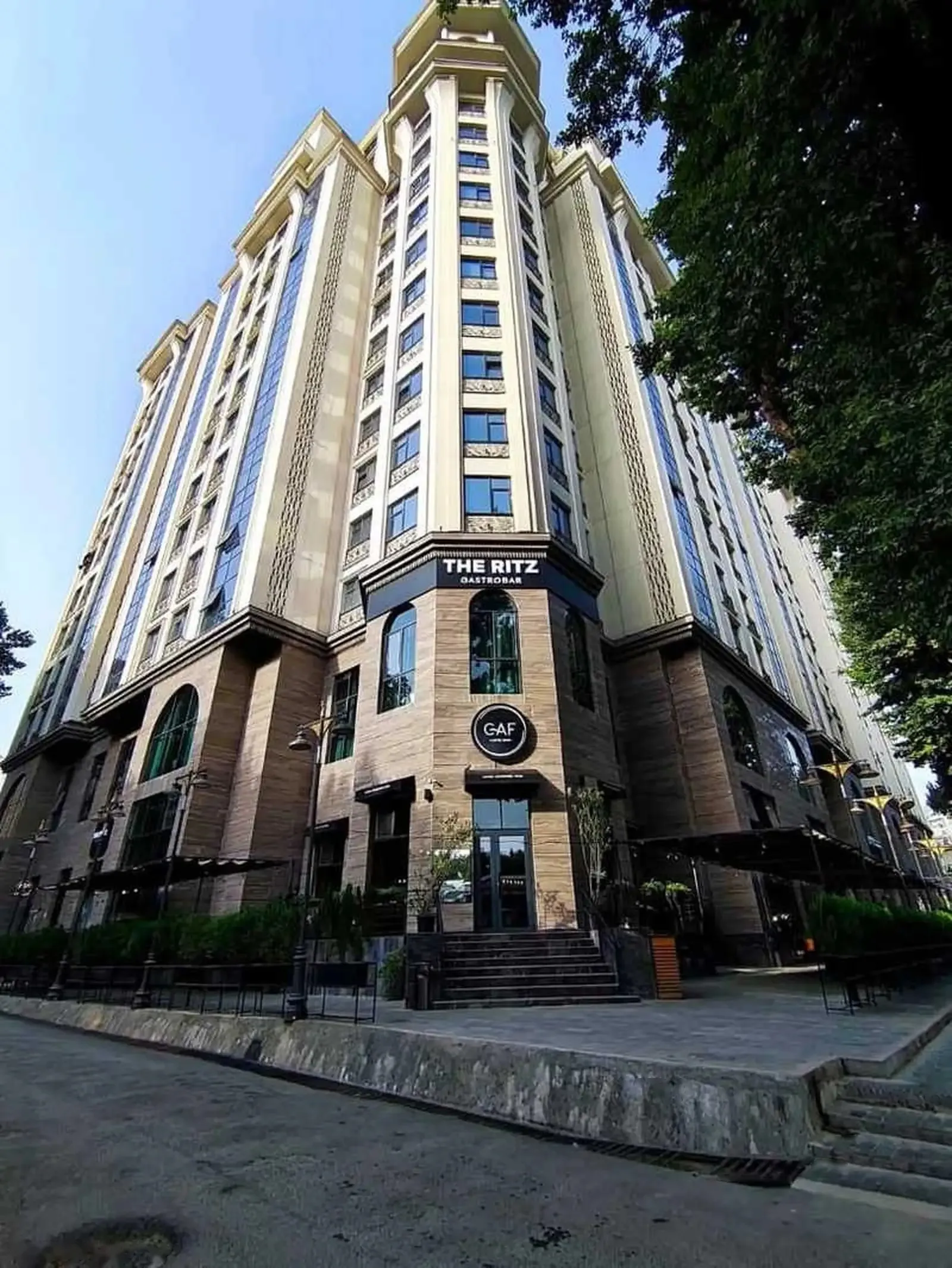 1-комн. квартира, 4 этаж, 60 м², оперка