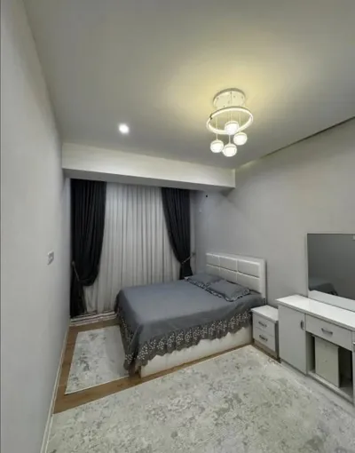 2-комн. квартира, 14 этаж, 75м², Шохмансур