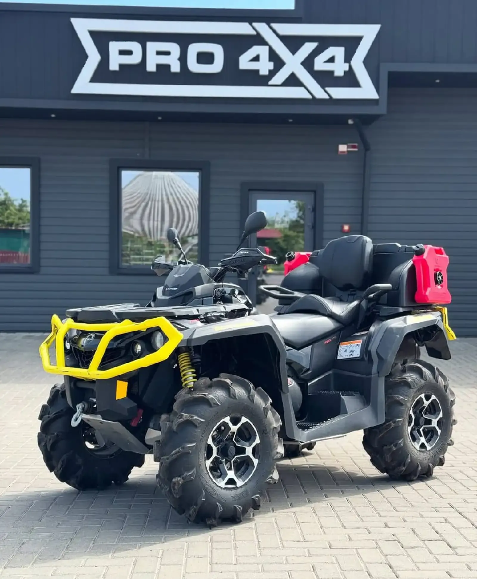 Квадроцикл brp can am outlander 1000