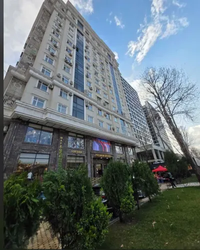 2-комн. квартира, 10 этаж, 90м², Сино 82 мкр