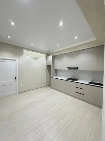 3-комн. квартира, 4 этаж, 92 м², 30 мкр — миниатюра 4